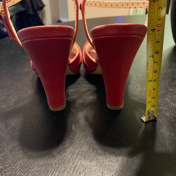 BAIT Footwear Heels - Picture 3 of 5